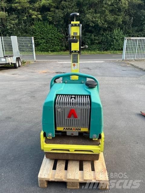 Ammann ARW 65 دكاكات أفقية