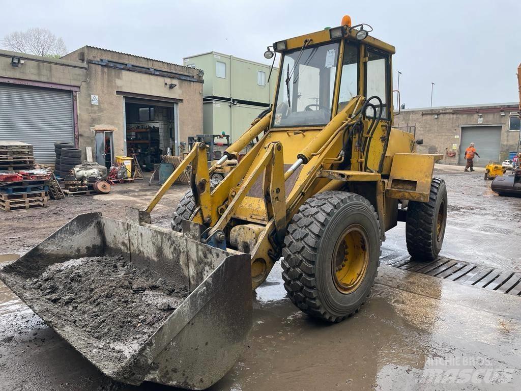 JCB 430 لوادر بعجل