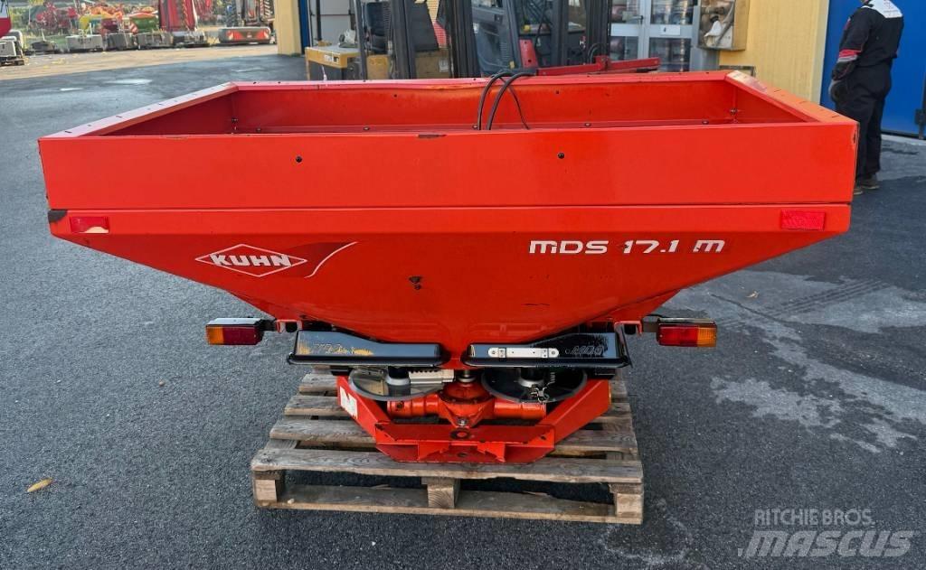 Kuhn MDS 17.1 معدات رش أسمدة