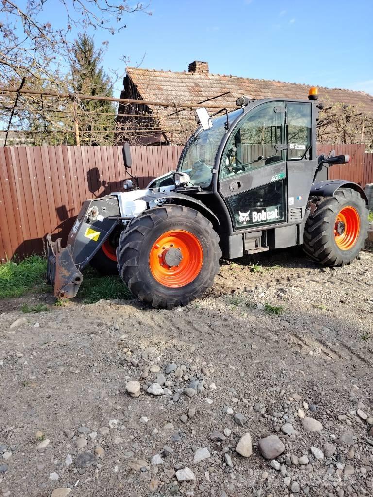 Bobcat TL 38.70 Agri مناولات متداخلة