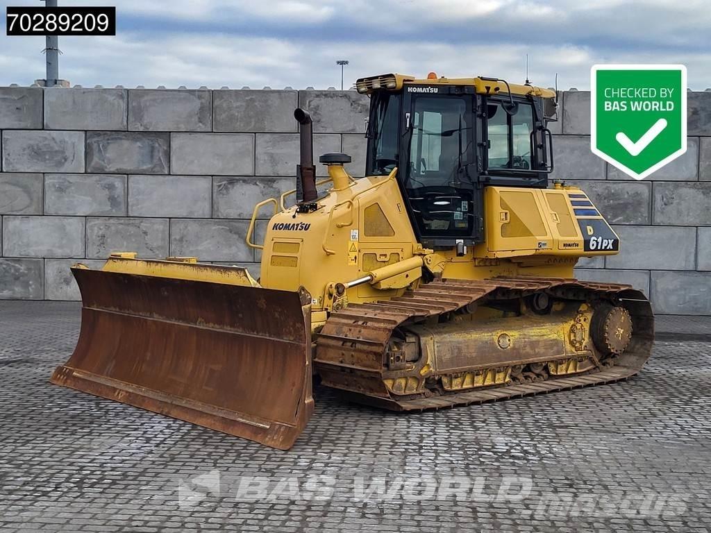 Komatsu D61 PX-23 بلدوزرات مجنزرة