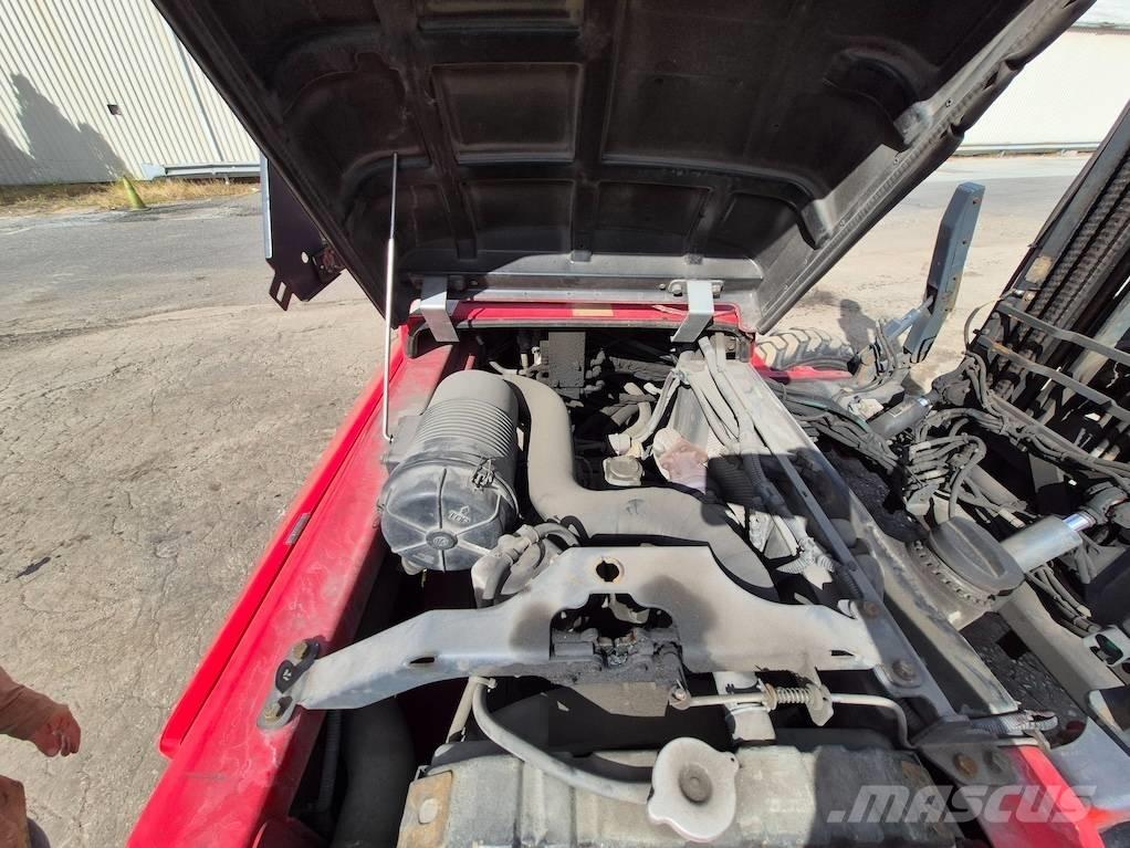 Moffett M50 شاحنات ذات رافعات شوكية - أخرى
