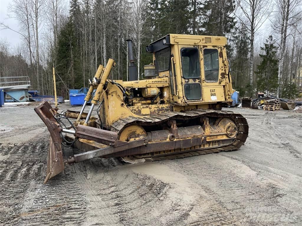 CAT D6D بلدوزرات مجنزرة