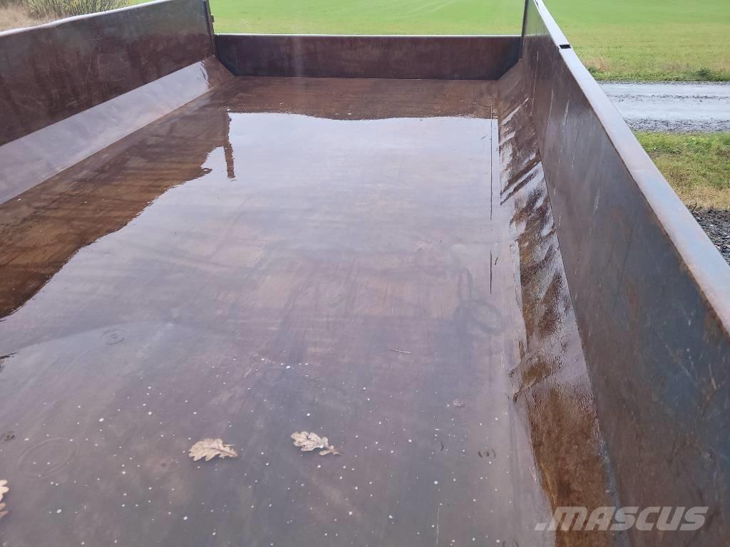 Bala TKS 1112 مقطورات قلابة