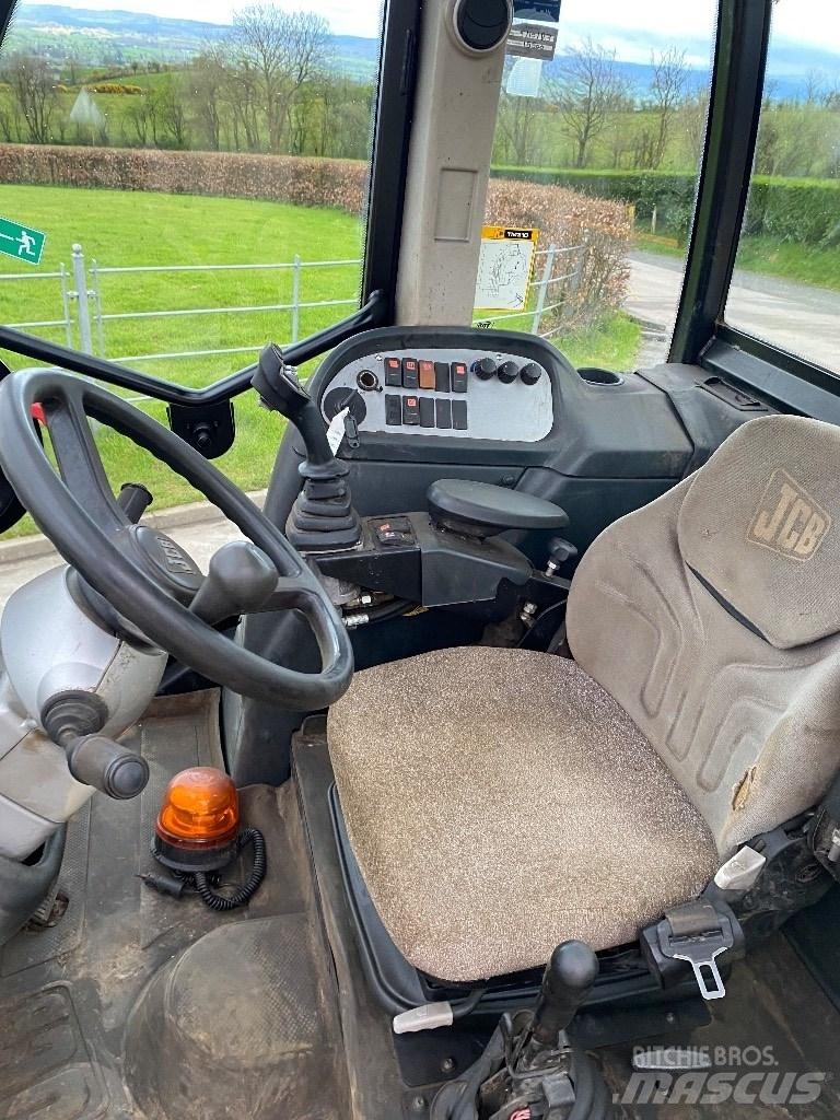 JCB TM 310 S معدات مناولة لأغراض الزراعة
