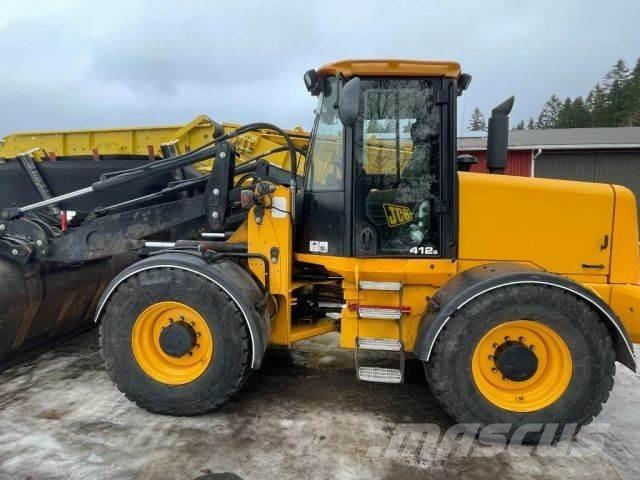 JCB 412 S لوادر بعجل