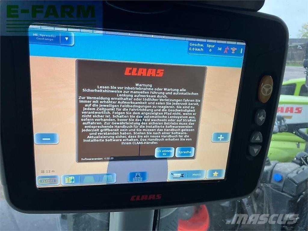 CLAAS axion 920 الجرارات