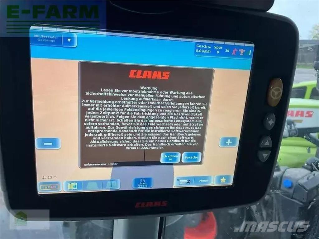 CLAAS axion 920 الجرارات