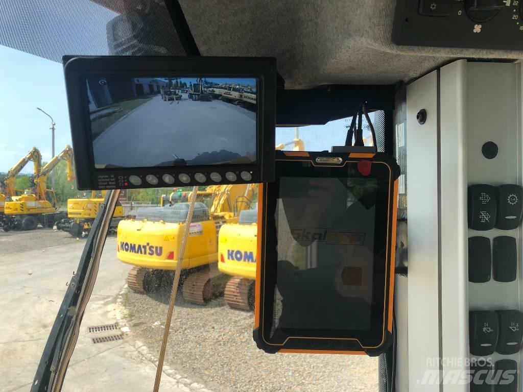 Volvo L90H لوادر بعجل