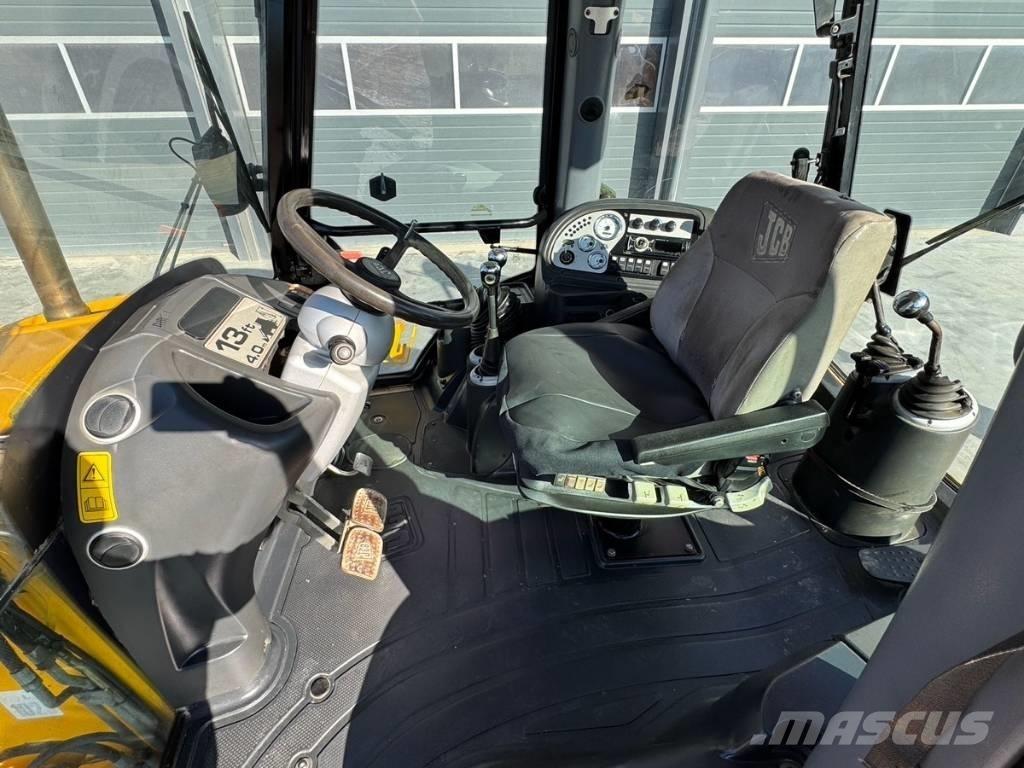 JCB 3 CX لوادر ذات جرافات عكسية