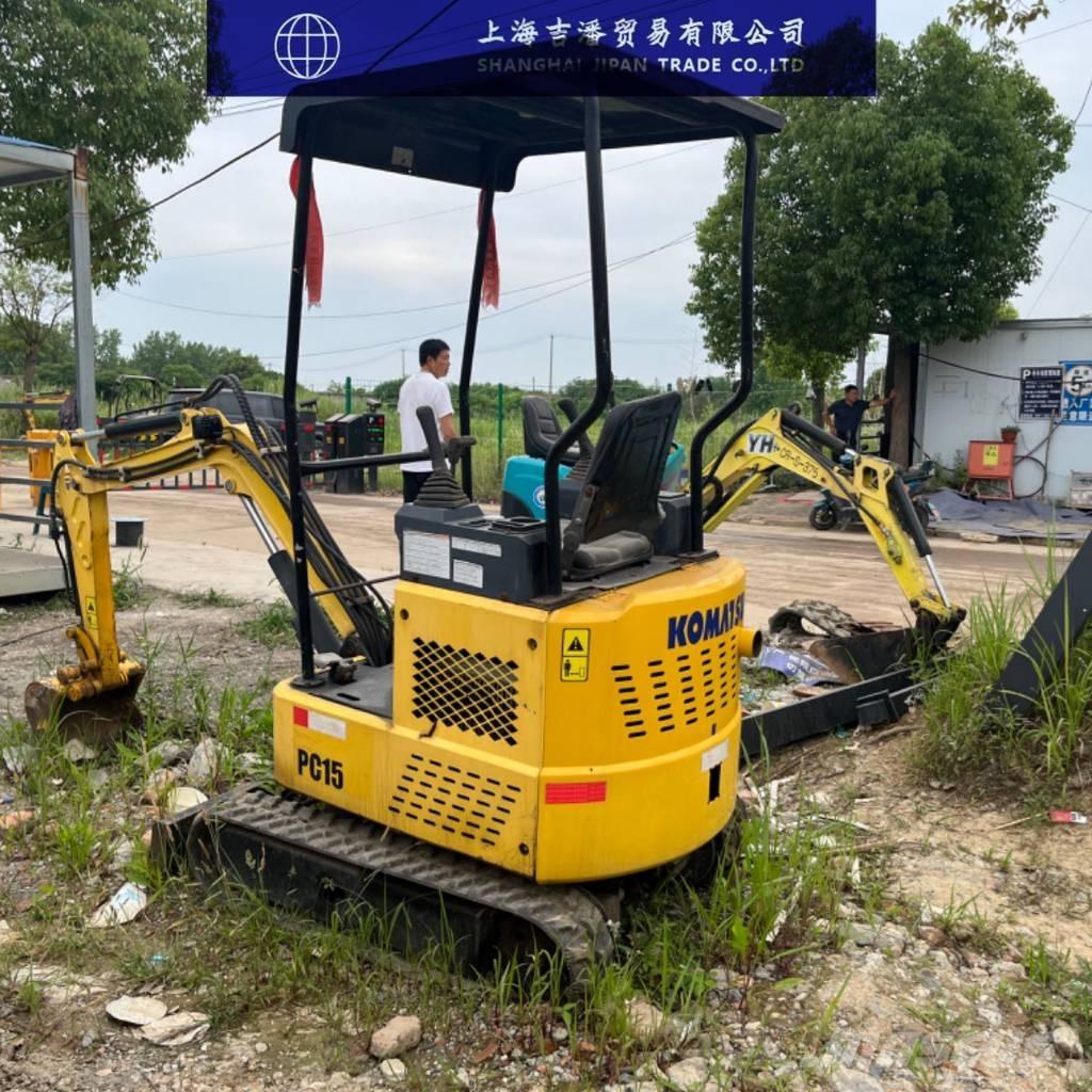 Komatsu PC 15 حفارات زحافة