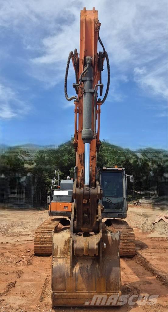 Doosan DX 300 LC-5 حفارات زحافة