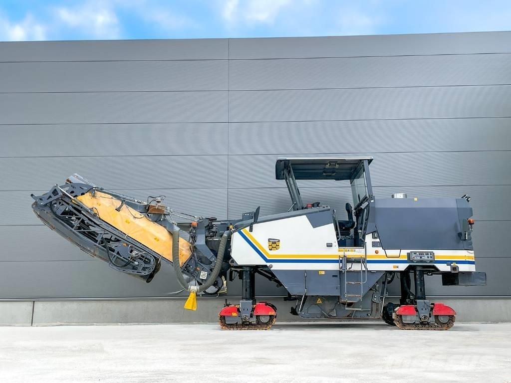 Wirtgen W 150 CFI ماكينات الكشط البارد للأسفلت