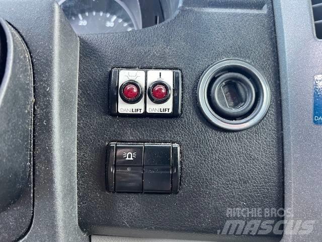 Palfinger P 130 V المنصات الهوائية المثبتة على شاحنة