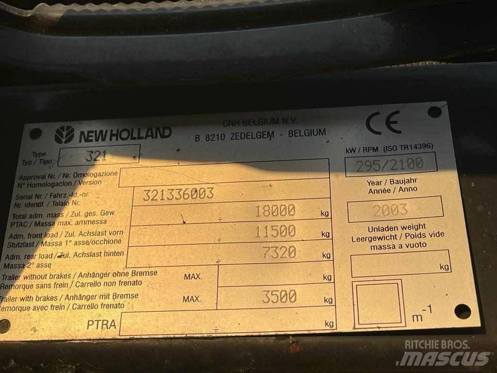 New Holland CX 880 حصادات