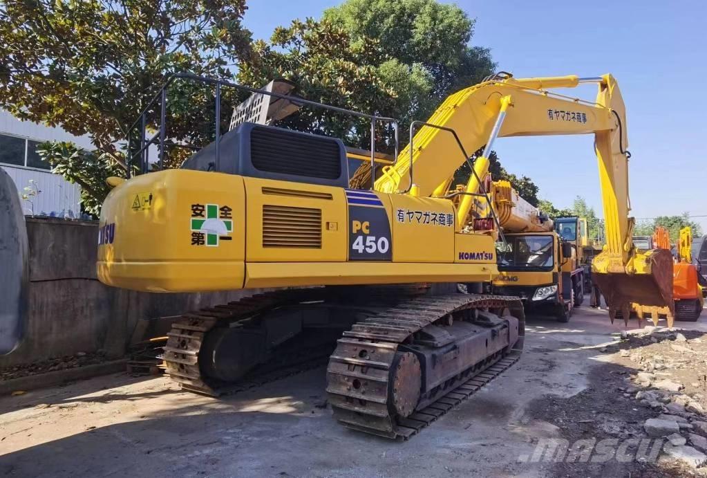 Komatsu PC 450-8 حفارات زحافة