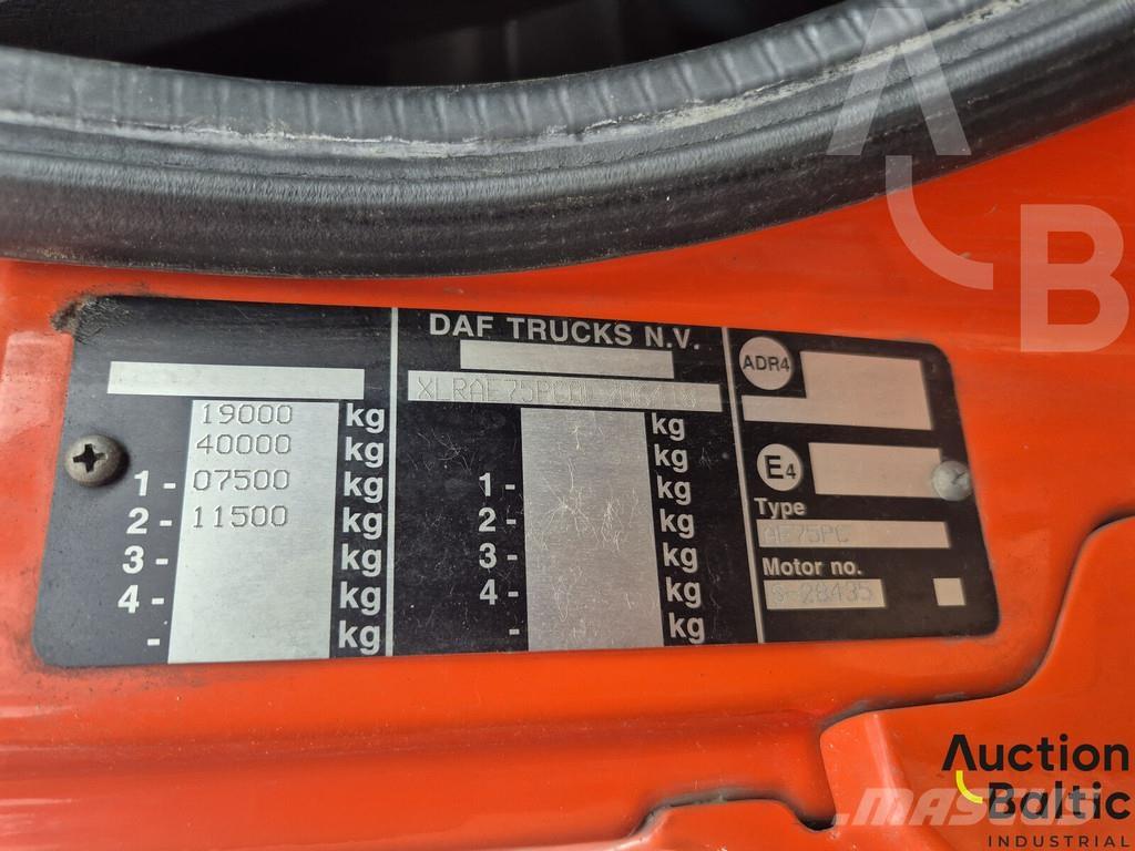 DAF AE75PC مركبات النقل