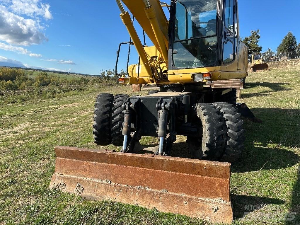 Komatsu PW 170-6 حفارات بعجل