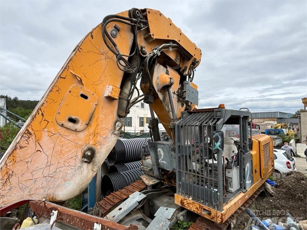 Liebherr R944C أخرى