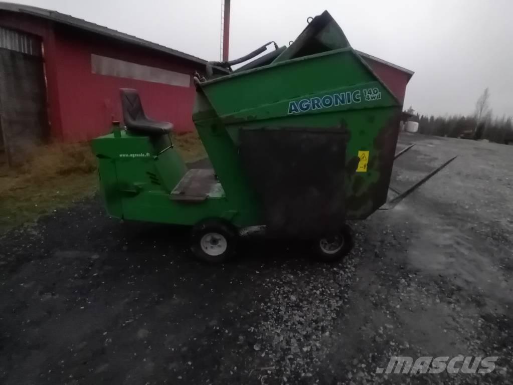 Agronic 140 4WD ملقمات خلاط