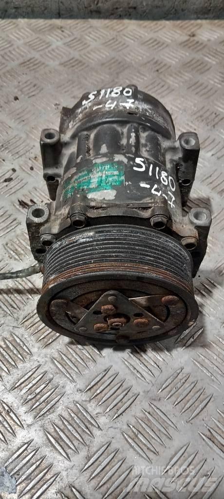 Scania P 360.    1888032 محركات