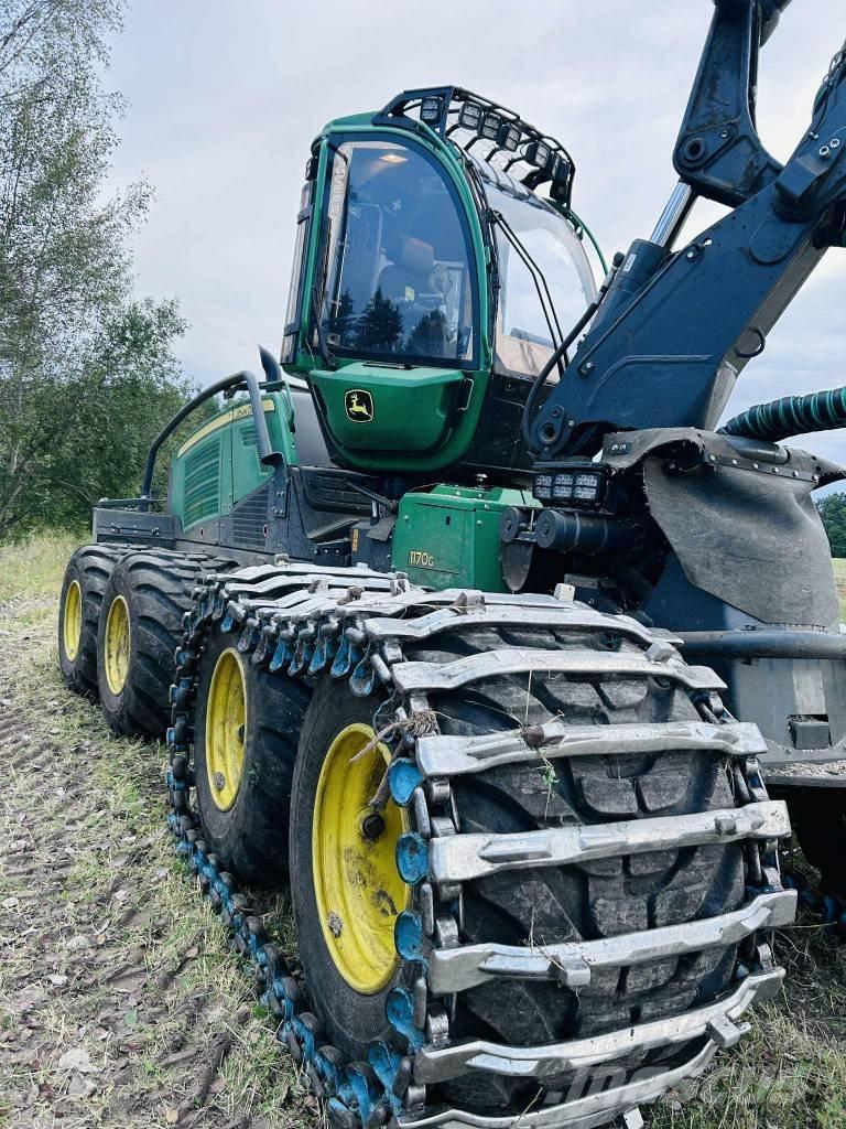 John Deere 1170G 8W حصادات