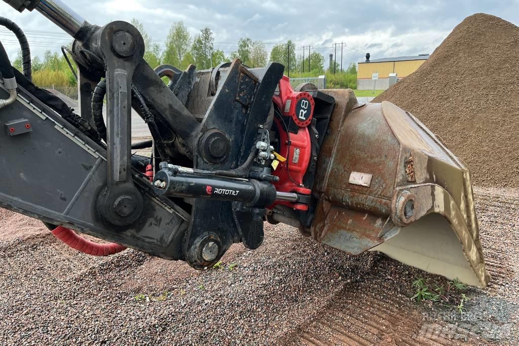 Volvo EC 250 EL حفارات زحافة