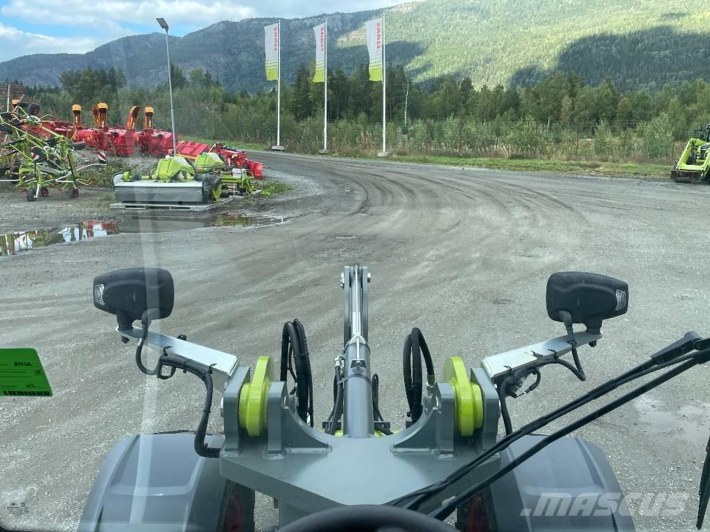 CLAAS Torion 530 لوادر متعددة الأغراض