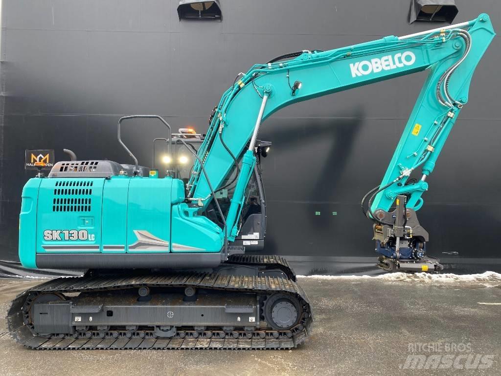 Kobelco SK130LC-11 حفارات زحافة