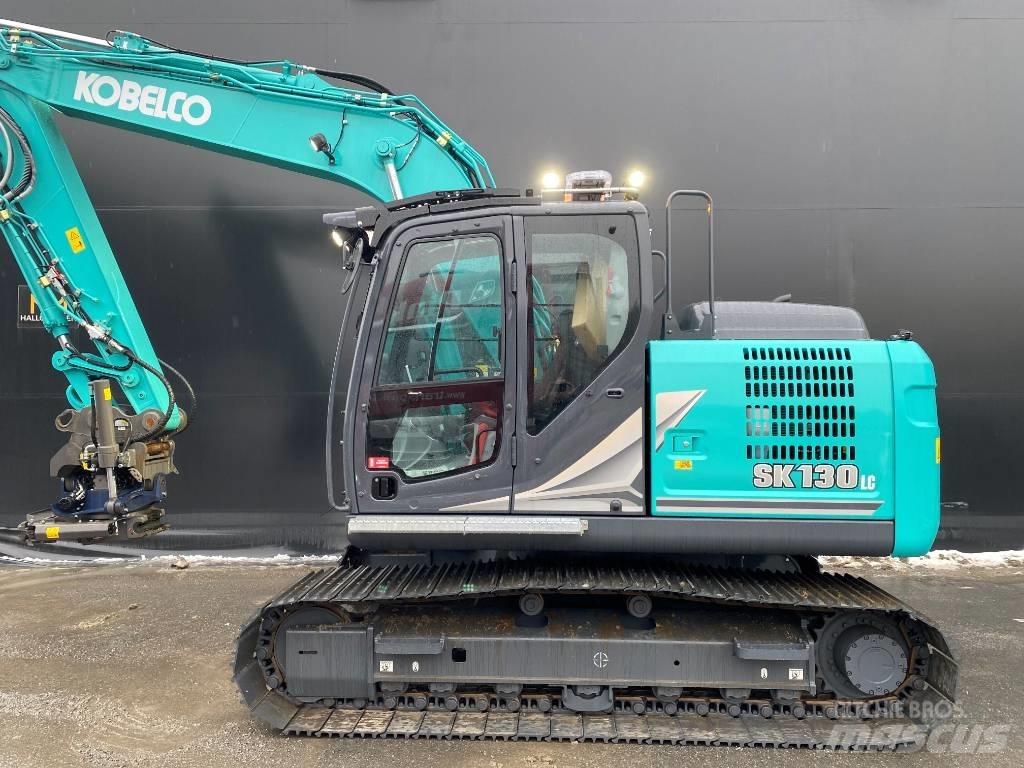 Kobelco SK130LC-11 حفارات زحافة