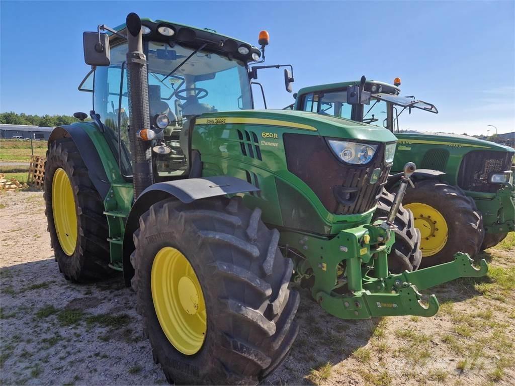 John Deere 6150R الجرارات