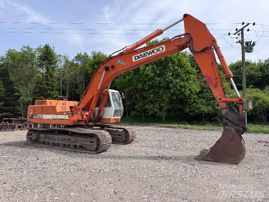 Daewoo Solar 280 III حفارات زحافة