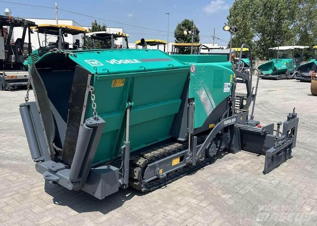 Vögele Super 800 معدات السفلتة