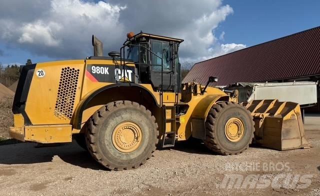CAT 980 K لوادر بعجل