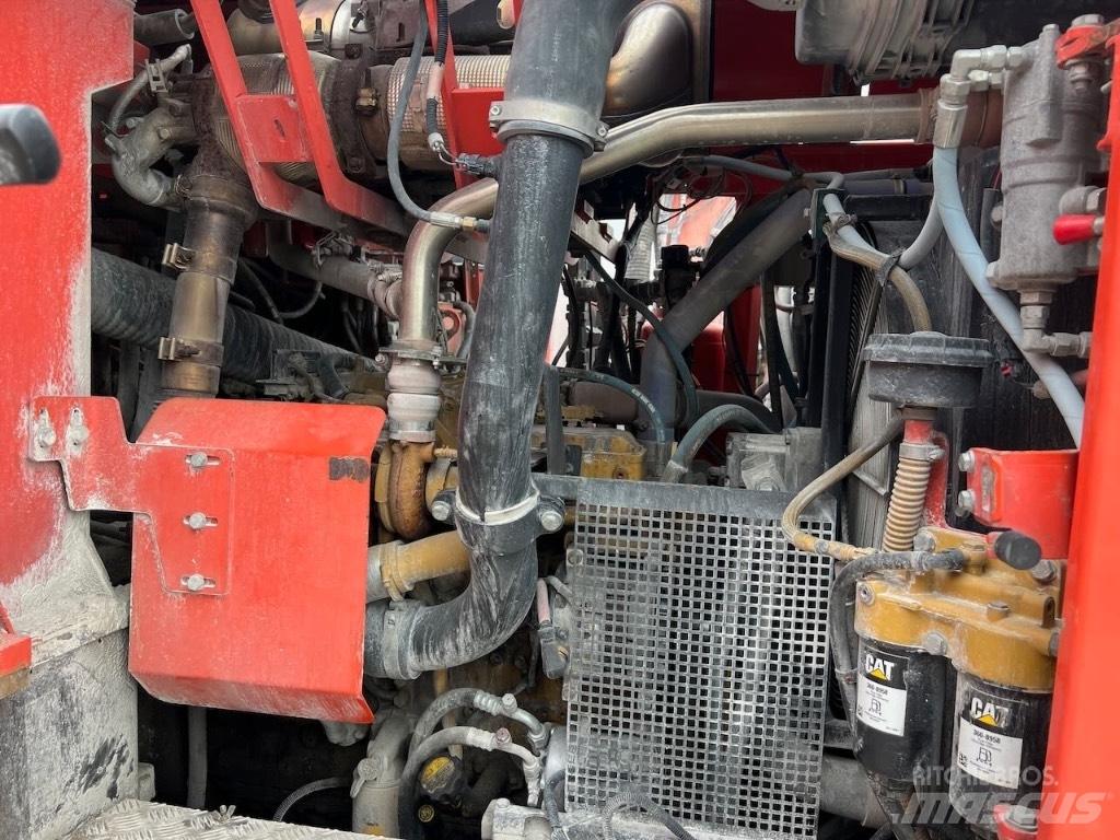 Sandvik DX 780 معدات الثقب السطحي