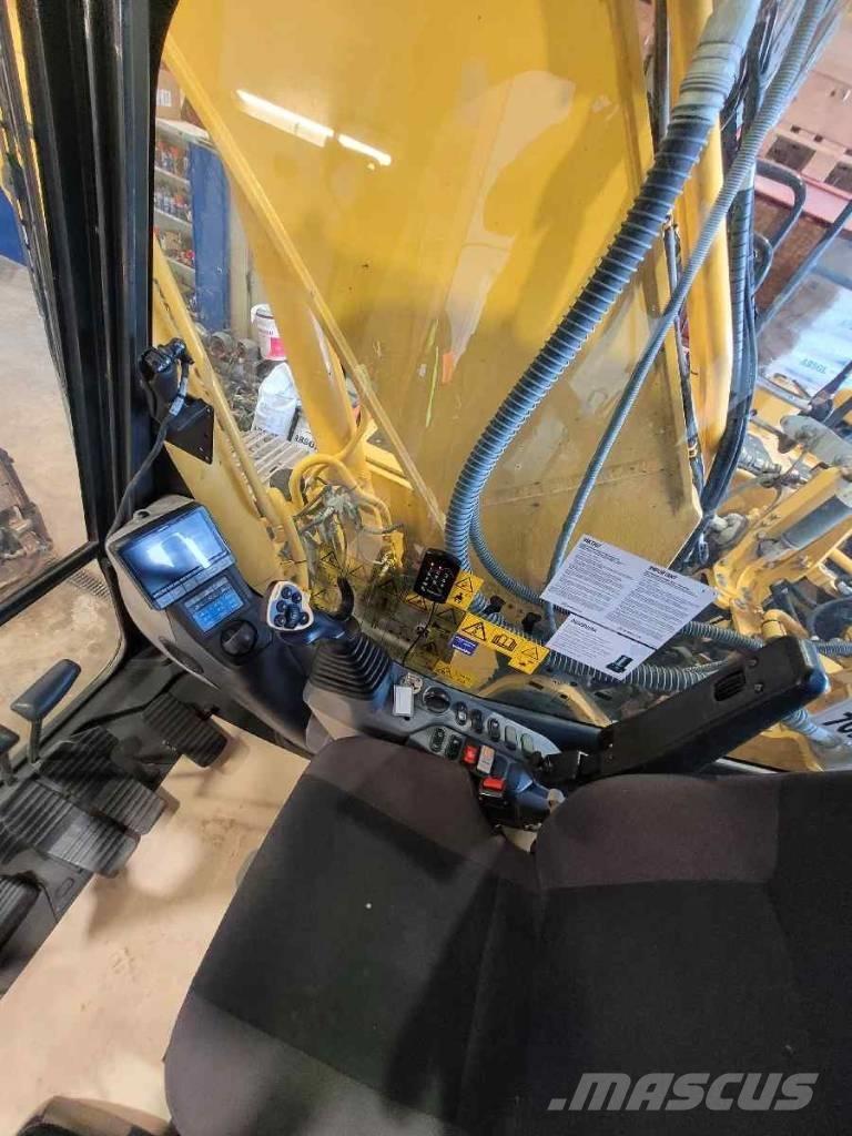 Komatsu PC 290 LC-11 حفارات زحافة