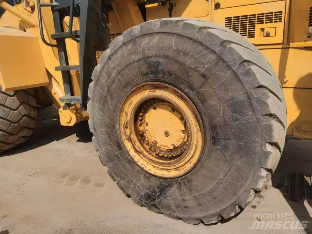 Komatsu WA 500-3 لوادر بعجل