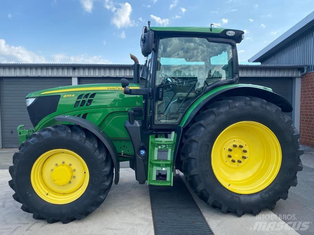 John Deere 6155 R الجرارات