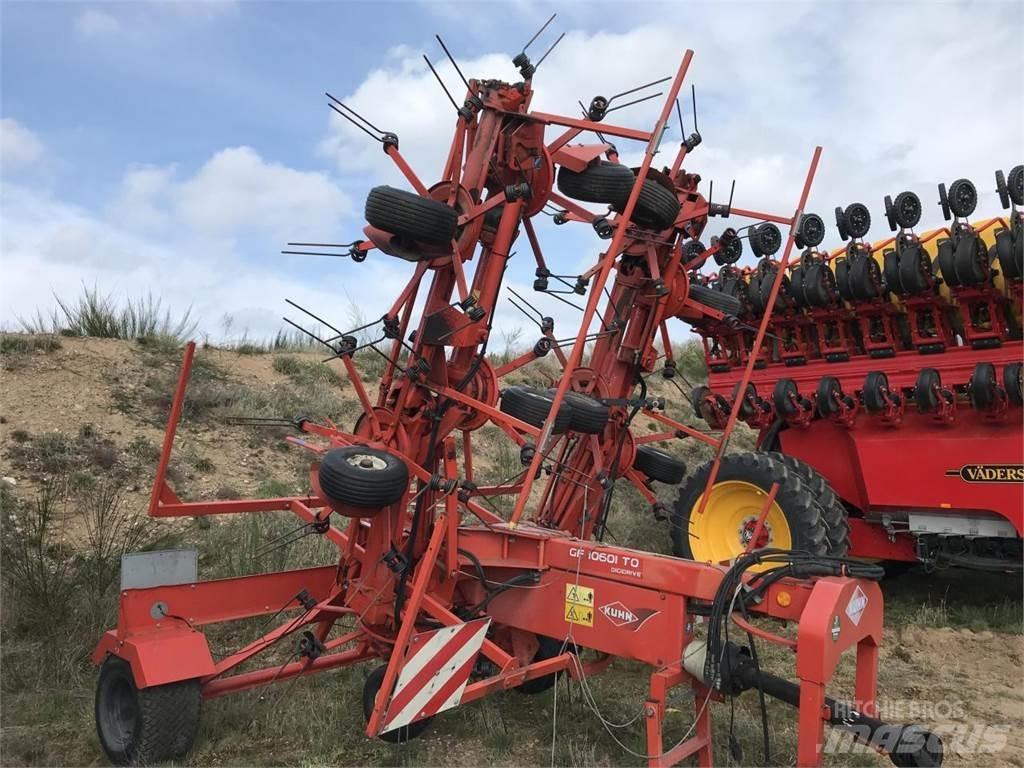 Kuhn GF 10601TO مكابس وميبسات التبن