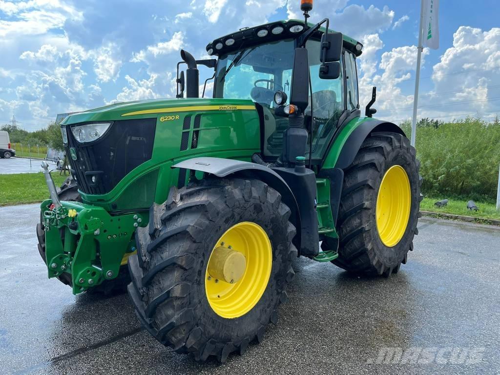 John Deere 6230 R الجرارات