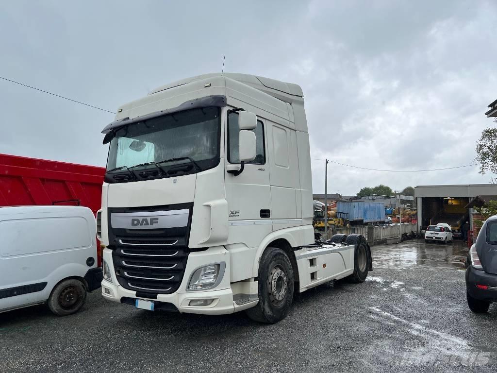 DAF XF 460 FT وحدات الجر
