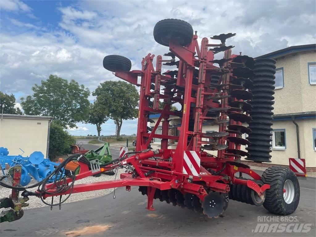 Horsch Joker 10RT زحافات ساحقة