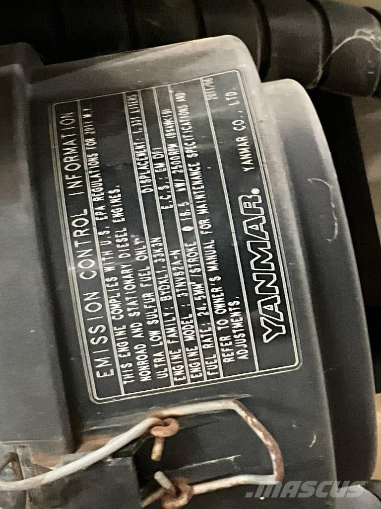 Yanmar Vio 33 U حفارات صغيرة أقل من 7 طن (حفارات صغيرة)