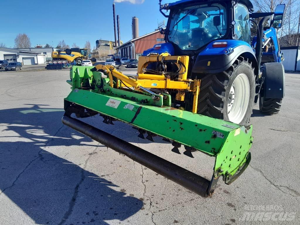 Cabe Finland 250 جزازات وأغطية المراعي