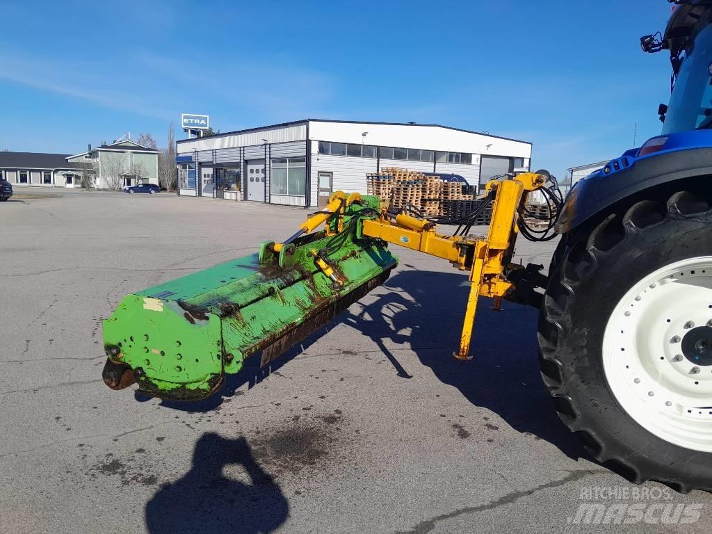 Cabe Finland 250 جزازات وأغطية المراعي