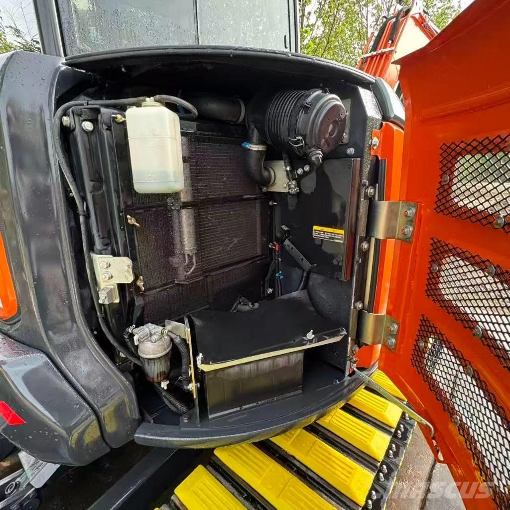 Hitachi ZX 50 USR حفارات صغيرة أقل من 7 طن (حفارات صغيرة)