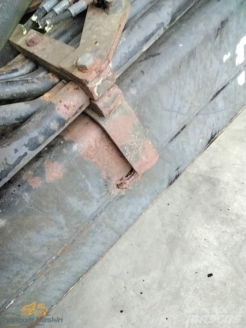 Loglift TJ170 H97 رافعات حصادات