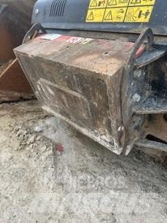Godet MB BF 120.4 سحق الدلاء