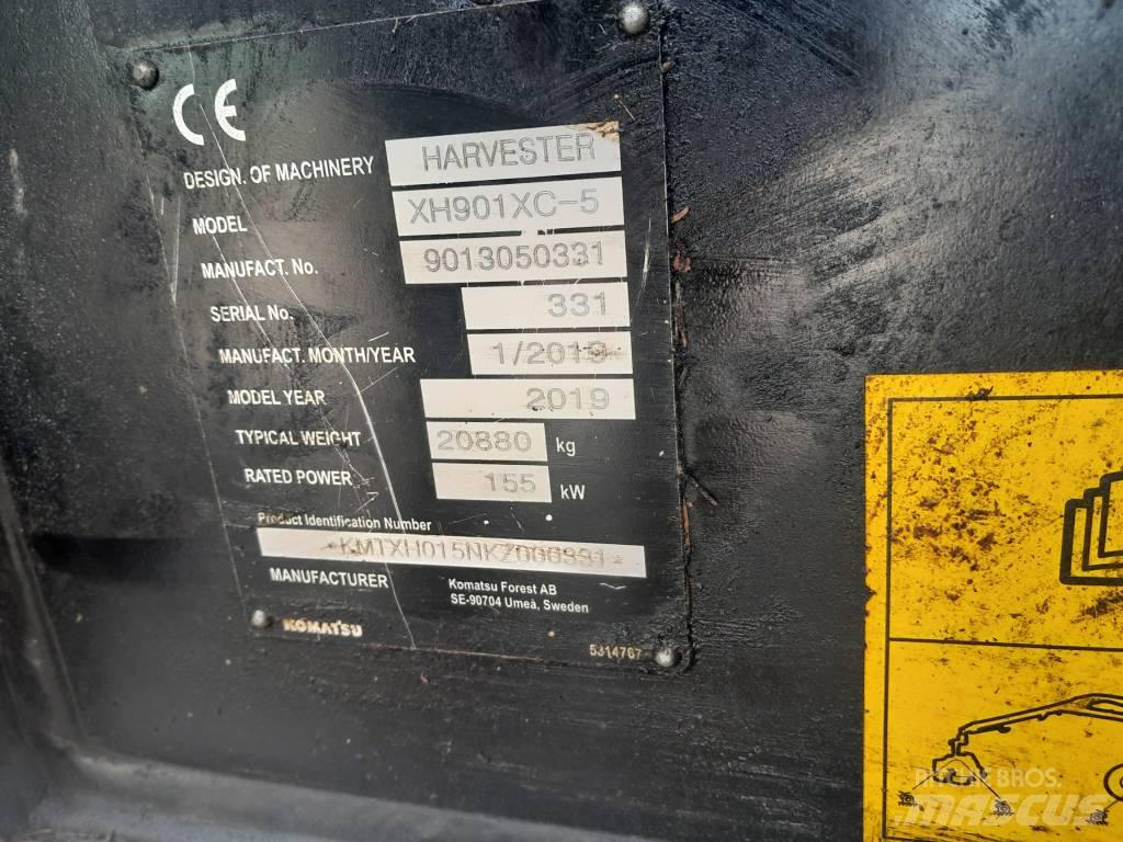 Komatsu 901 XC حصادات