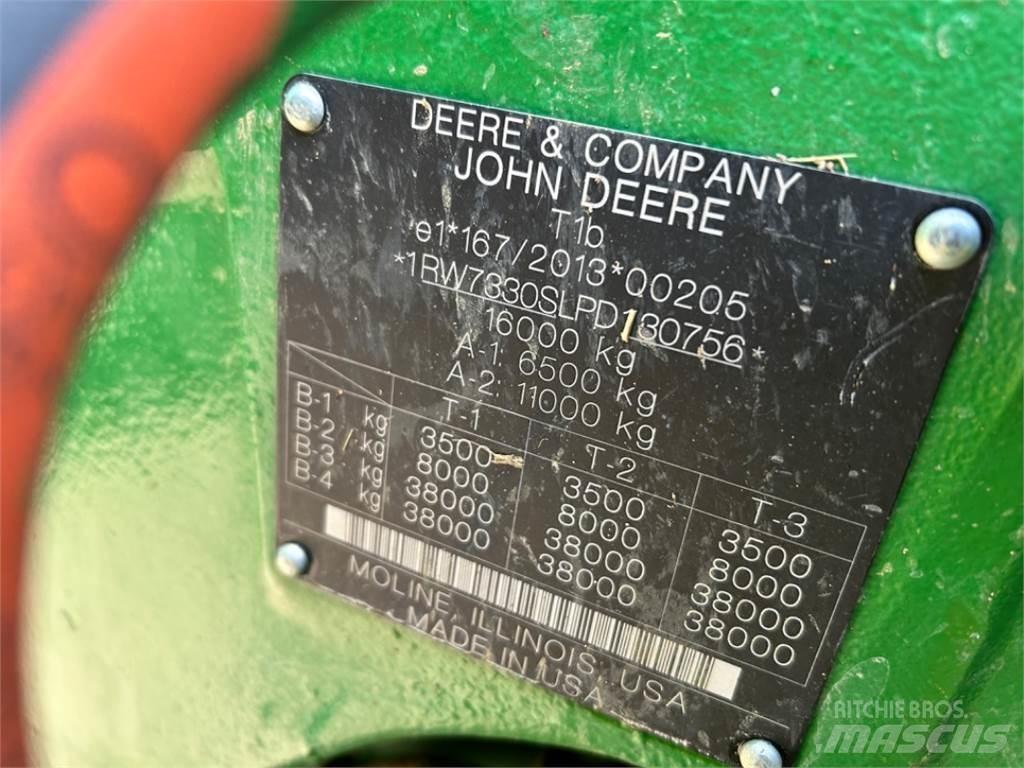 John Deere 7R330 الجرارات